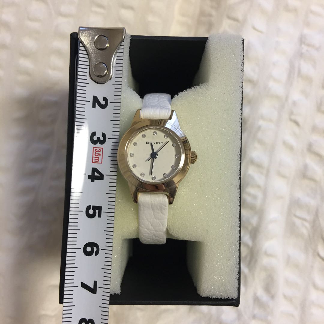 Analog Quartz Women