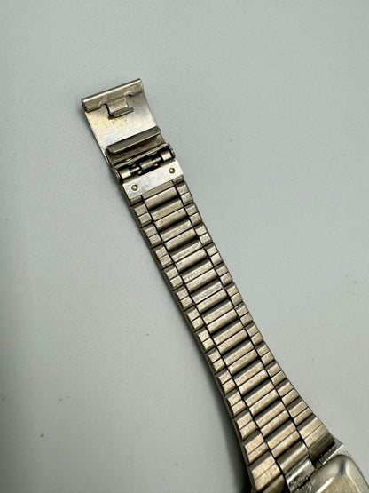 TIMEX Q Quartz Watch NOT WORKING FOR PARTS