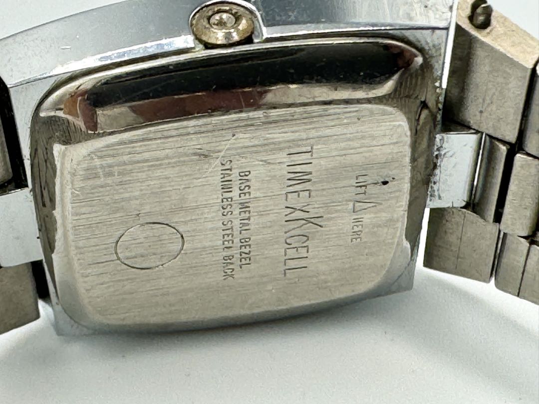 TIMEX Q Quartz Watch NOT WORKING FOR PARTS