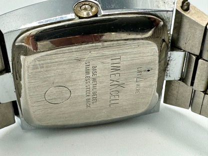TIMEX Q Quartz Watch NOT WORKING FOR PARTS