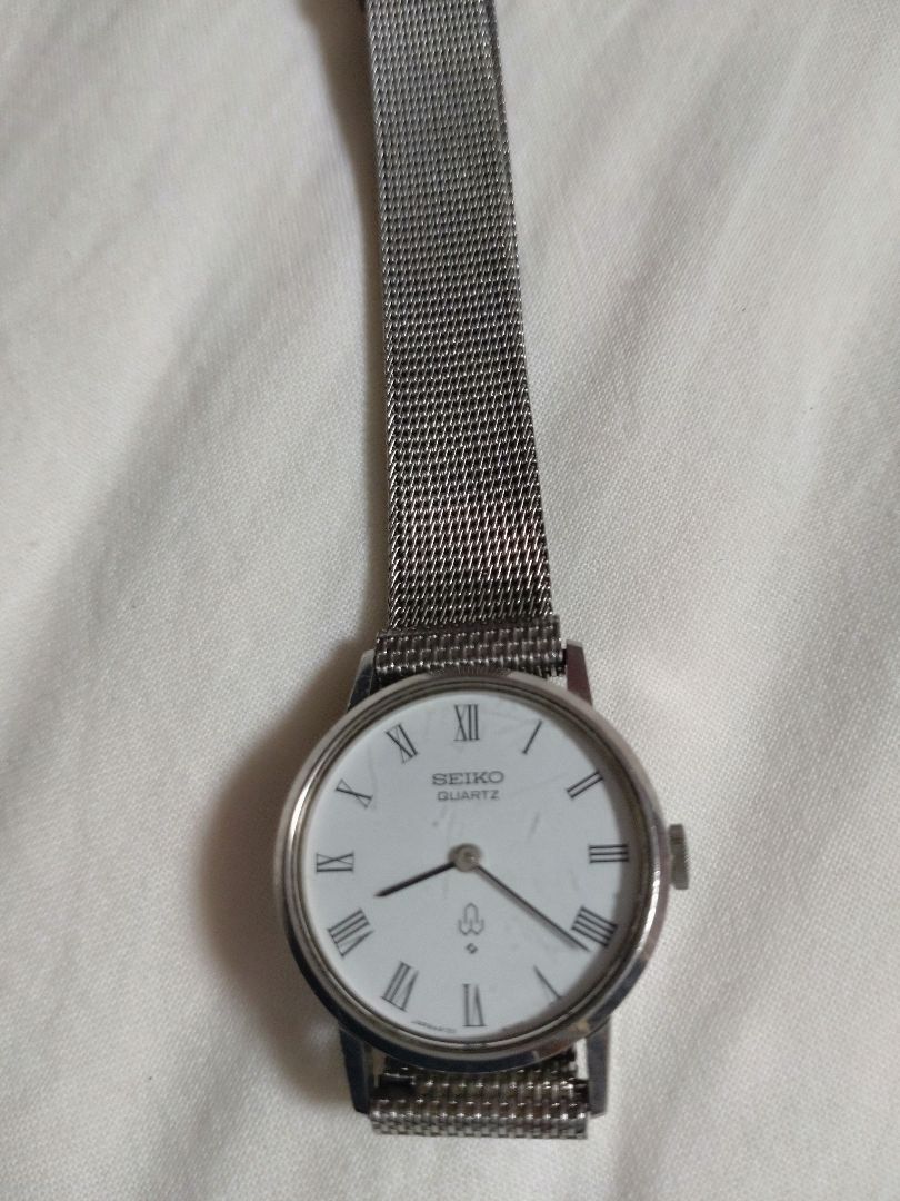 Seiko Chario Analog Quartz Women