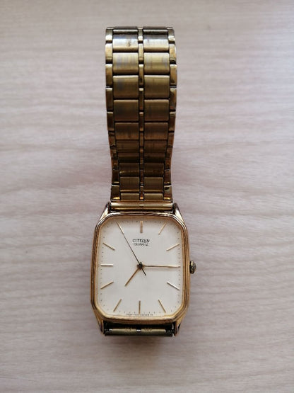 Citizen 2030-204638 S Digital Quartz Men