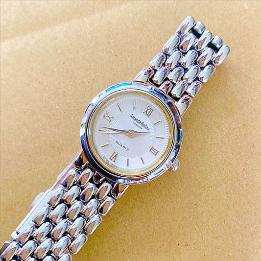 Amanda Bellan Analog Quartz Women
