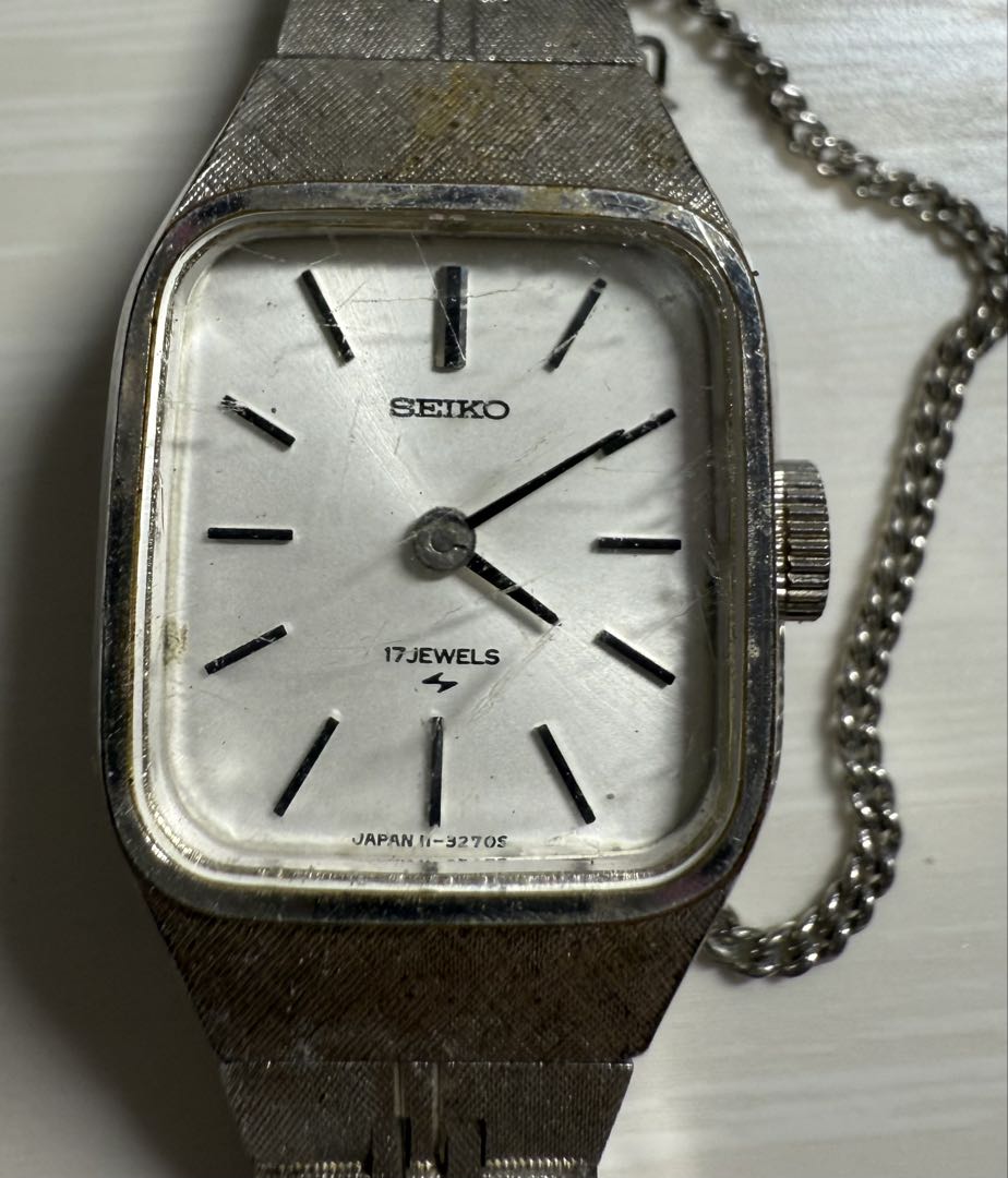 Seiko 11-4120 Analog Mechanical (Manual) Women