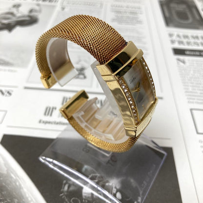 Liebe Analog Quartz Women