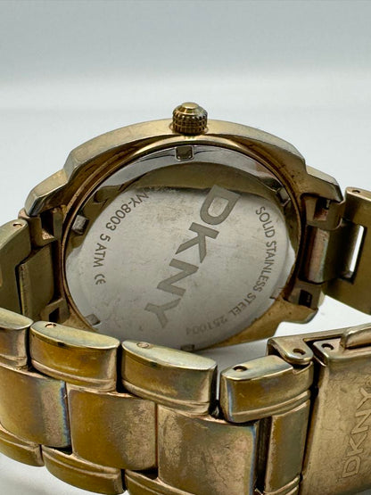 Dkny / Donna Karan New York NY-8003 Analog Quartz Men Watch