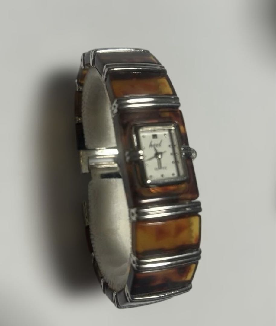 Heel Analog Quartz Women