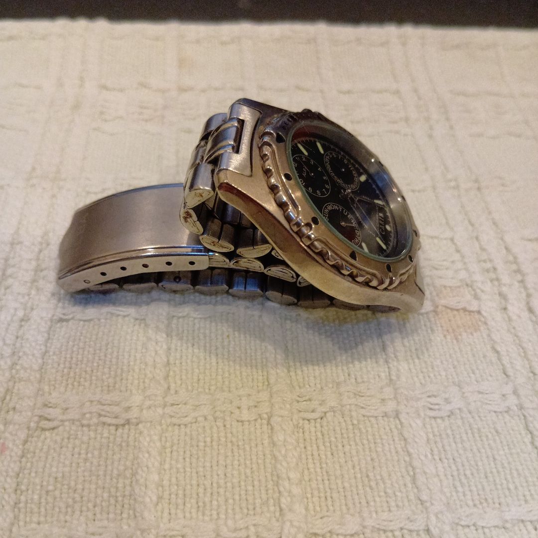 Carib Analog Quartz Men