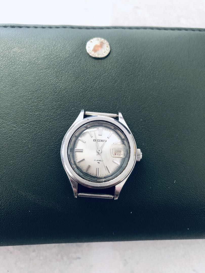Seiko 2118-0200 Analog Quartz Women