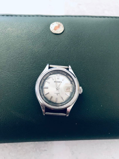 Seiko 2118-0200 Analog Quartz Women