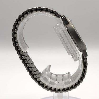 Agnes B. V701-8190 Analog Quartz Men B [For Parts / Junk]