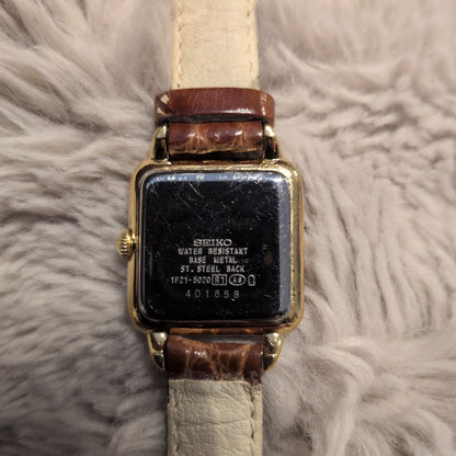 Analog Quartz Women