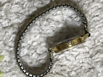 Seiko Analog Quartz Women
