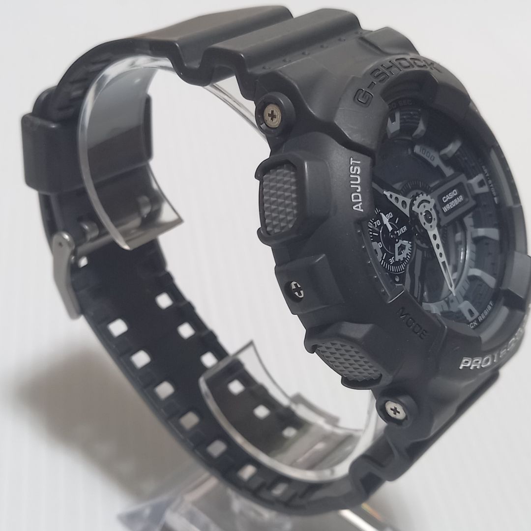 G-Shock GA GA-110C Digital-Analog Quartz Men -110C