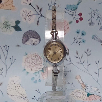 Timex Disney Analog Mechanical (Manual) Women Women