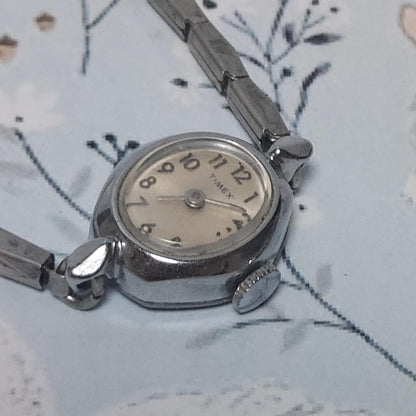 Timex Disney Analog Mechanical (Manual) Women Women