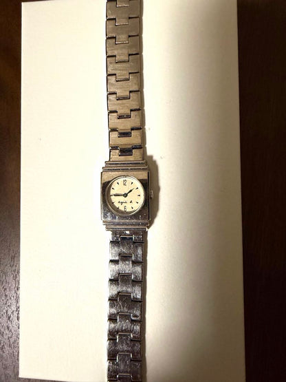 Agnes B Analog Quartz Women