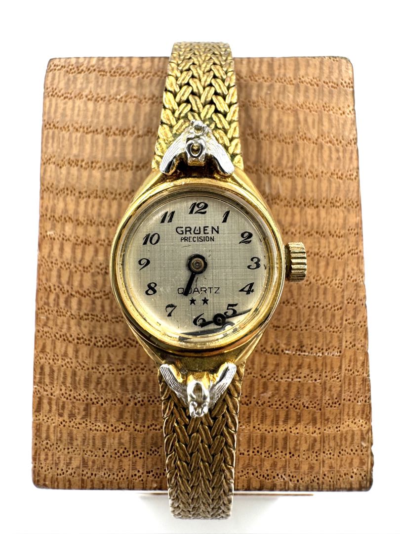 Gruen Analog Quartz Women Watch
