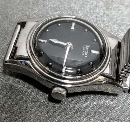 Seiko 2A27-0011 Analog Quartz Women