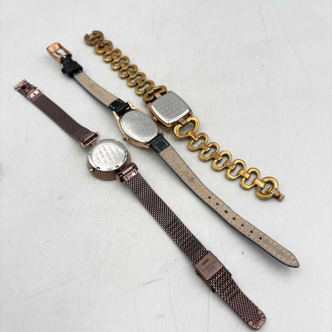Analog Quartz Women