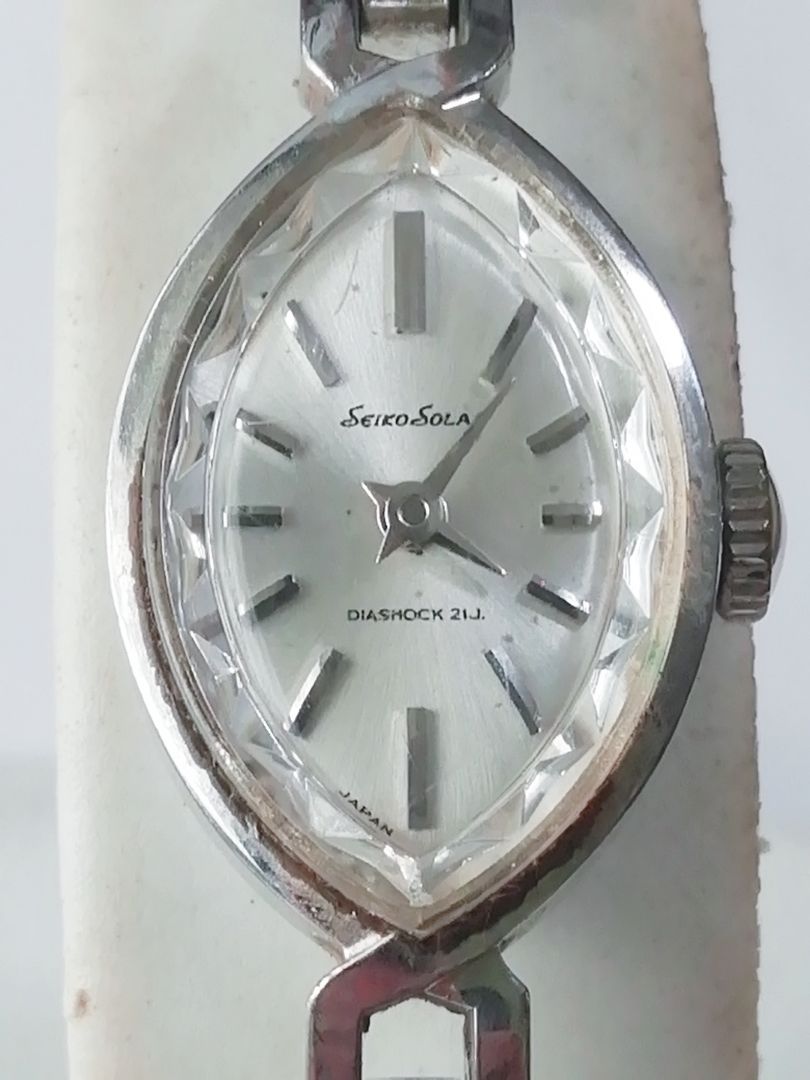 Seiko Analog Mechanical (Manual) Women Watch Solar 21Jewels Manual Winding Working Item