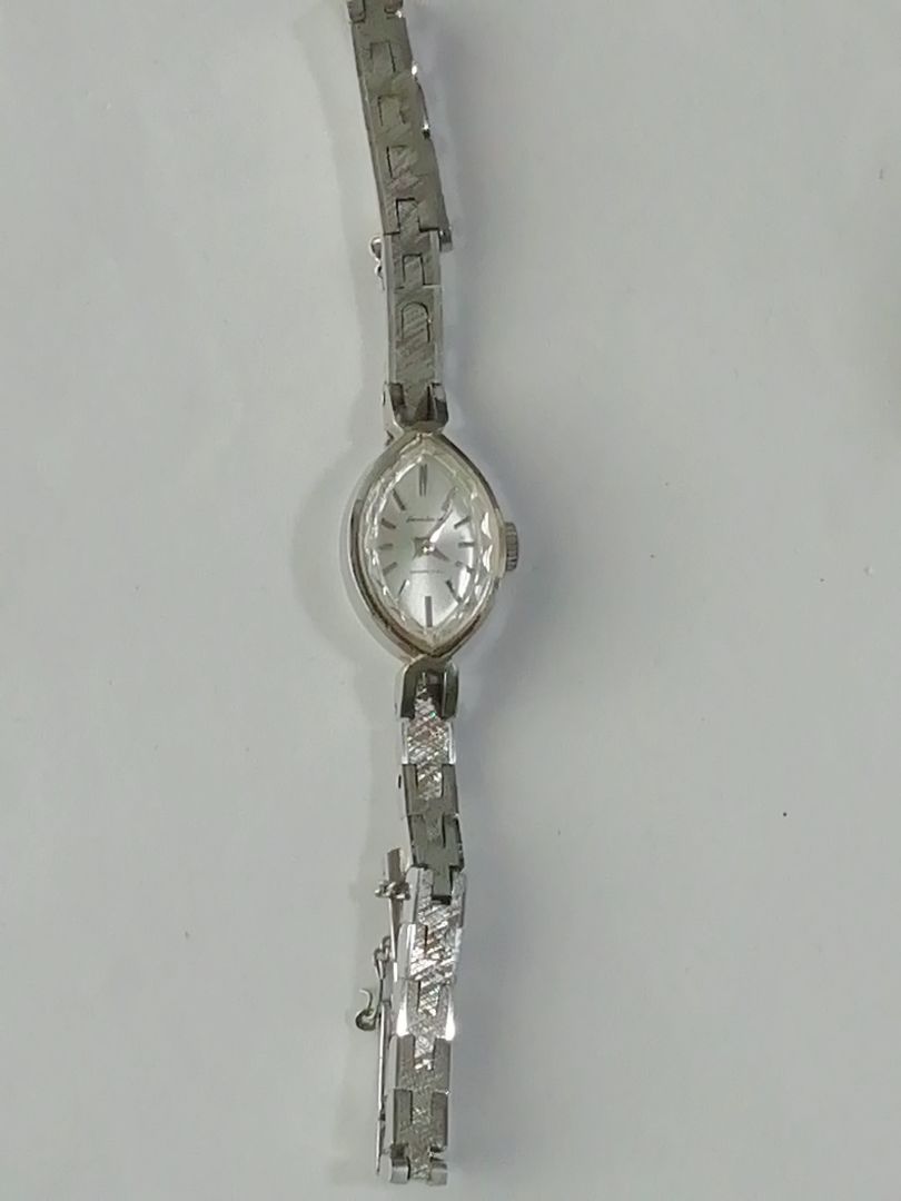 Seiko Analog Mechanical (Manual) Women Watch Solar 21Jewels Manual Winding Working Item