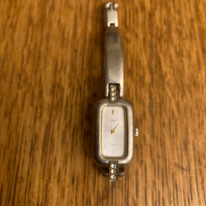 AVON Analog Quartz Women