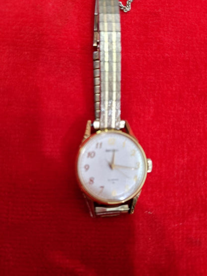Seiko 1004-0100 Analog Mechanical (Manual) Women
