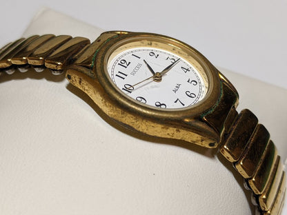 Seiko Alba Success SUCCESS V701-1L70 Analog Quartz Women