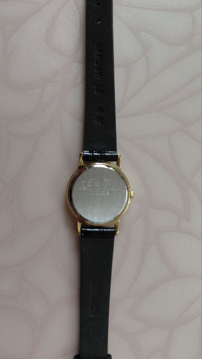 Analog Quartz Women