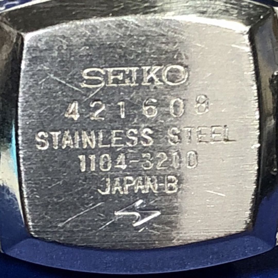 Seiko 1104-3210 Analog Mechanical (Manual) Women