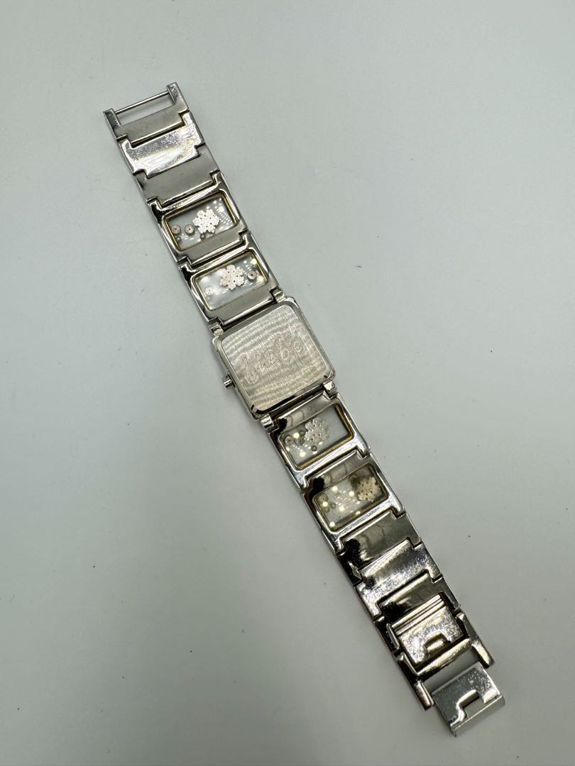 Liebe Analog Quartz Women Watch Snow