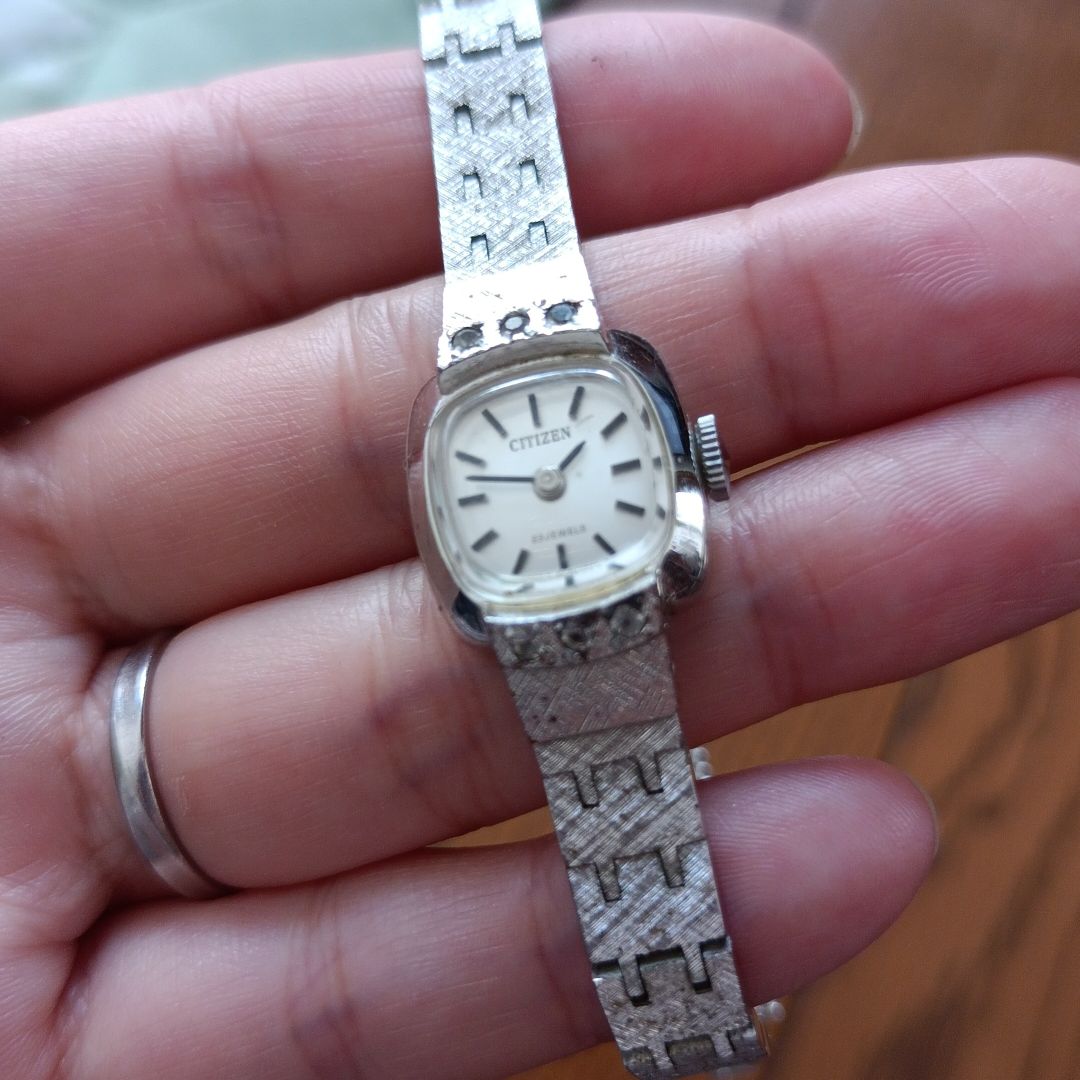 Citizen Analog Mechanical (Manual) Women