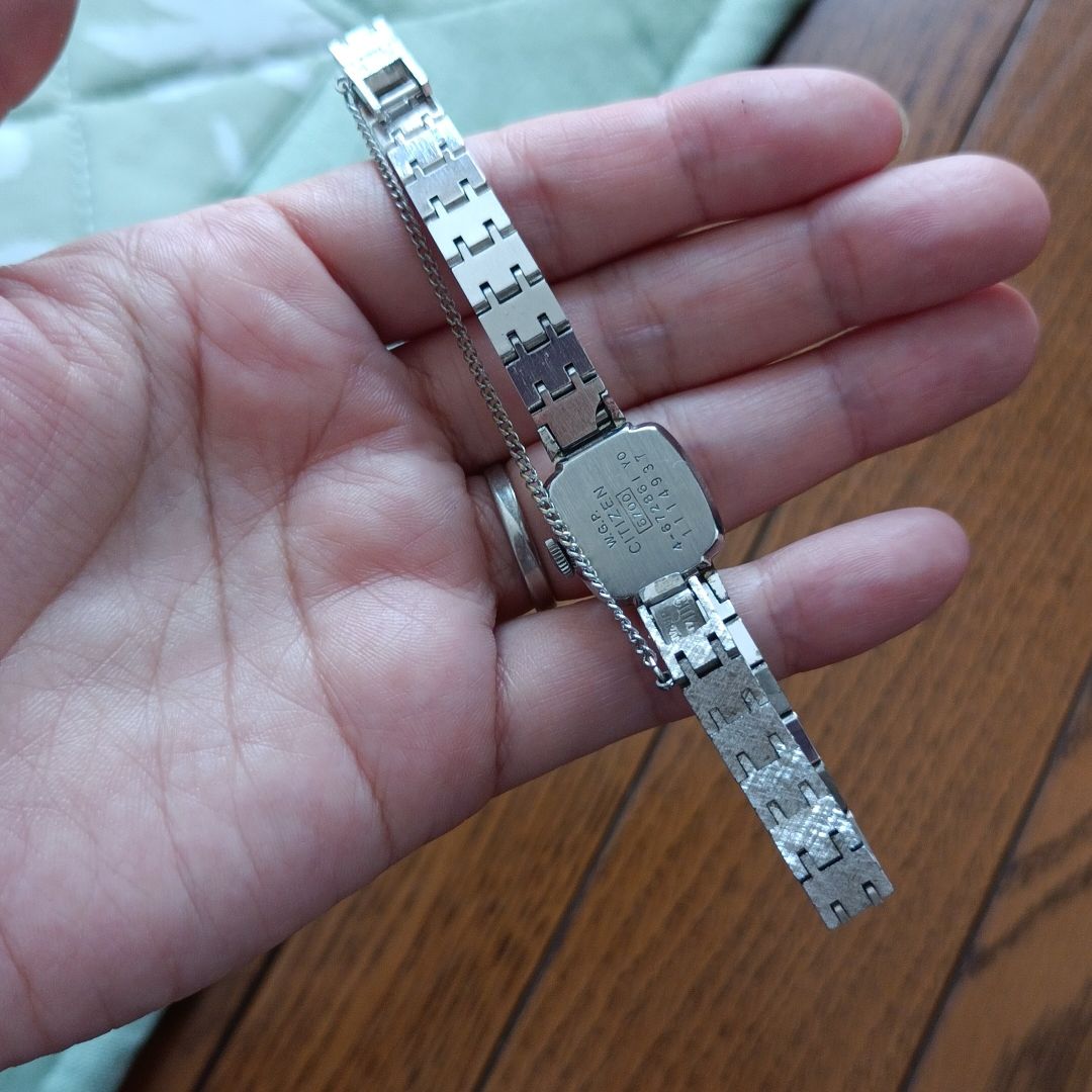 Citizen Analog Mechanical (Manual) Women