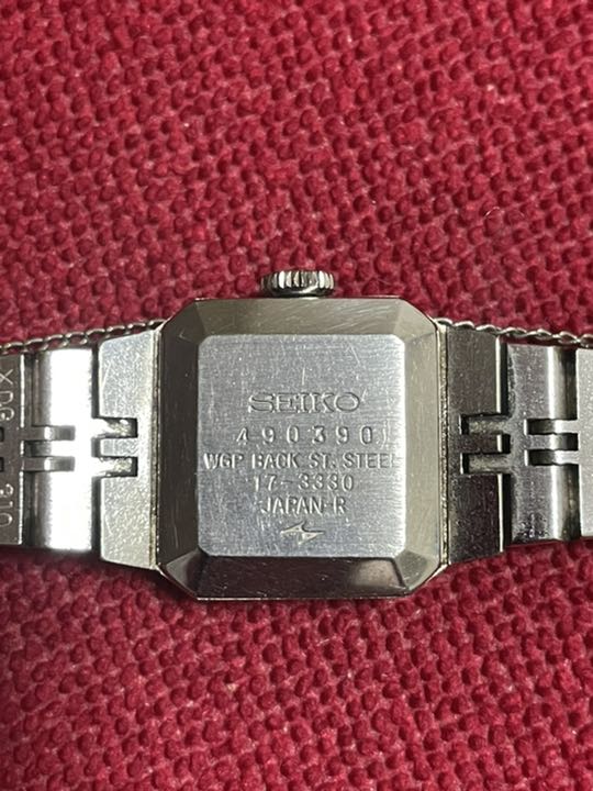Seiko 17-3330 Analog Mechanical (Manual) Women