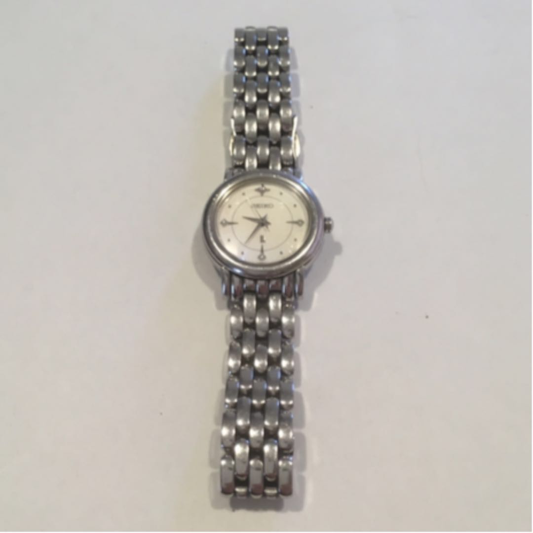Seiko Lukia/LK Lukia Lukia/lk SSVY081 Analog Quartz Women
