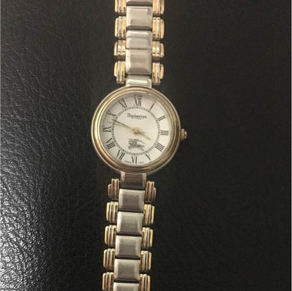 BURBERRY 8000 Analog Quartz Women