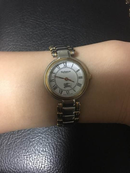 BURBERRY 8000 Analog Quartz Women