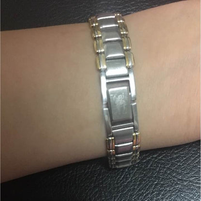 BURBERRY 8000 Analog Quartz Women