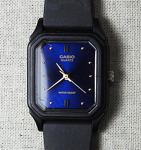 CASIO STANDARD LQ-142 Analog Quartz Women
