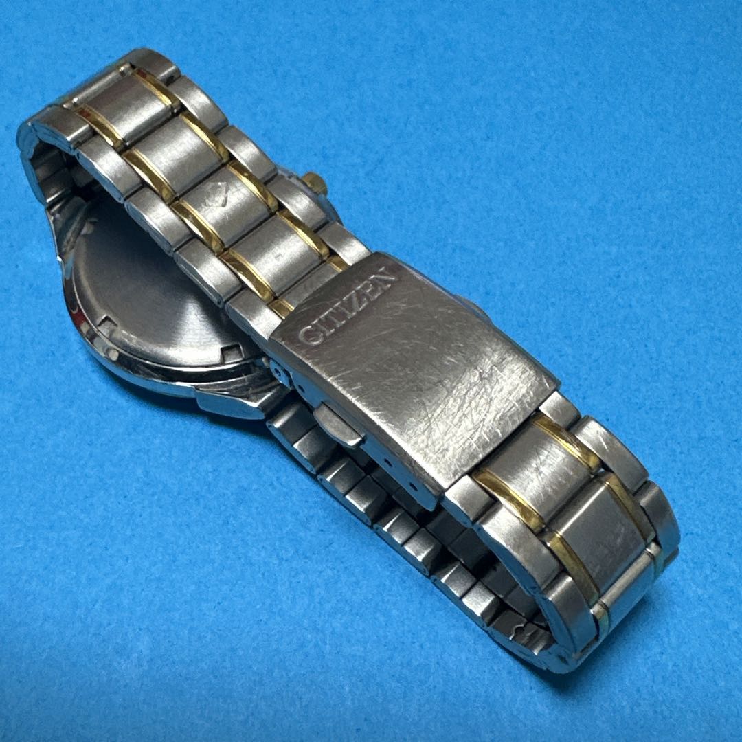 Citizen Eco-Drive E111-S045776-EY Analog Solar Men