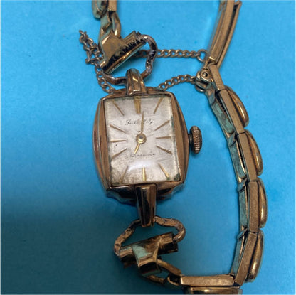Seiko Diashock diashock Analog Mechanical (Manual) Women