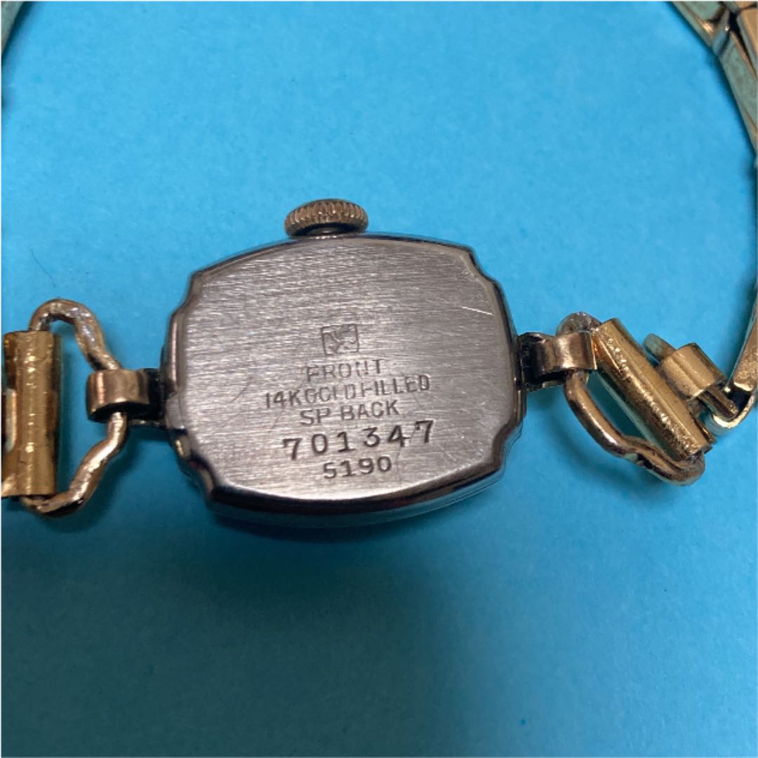 Seiko Diashock diashock Analog Mechanical (Manual) Women