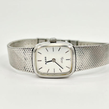 Rado Analog Mechanical (Manual) Women Silky Vintage Watch