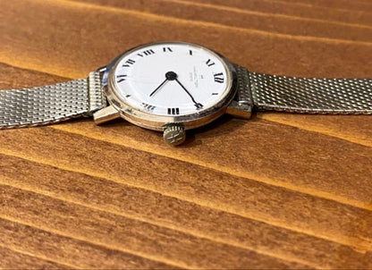 Analog Mechanical (Manual) Women