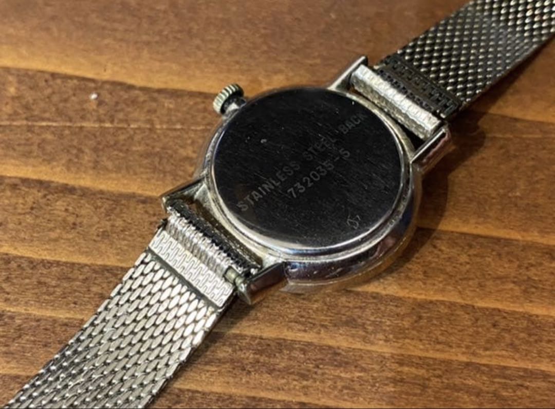 Analog Mechanical (Manual) Women