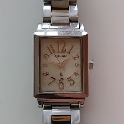 Seiko lk/lukia Analog Quartz Women