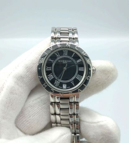 Givenchy Analog Quartz Men