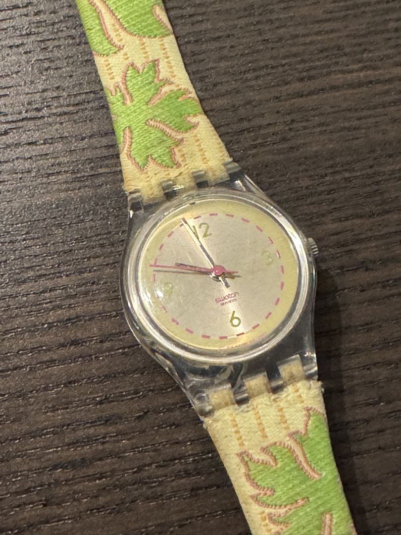 Swatch Analog Quartz Women