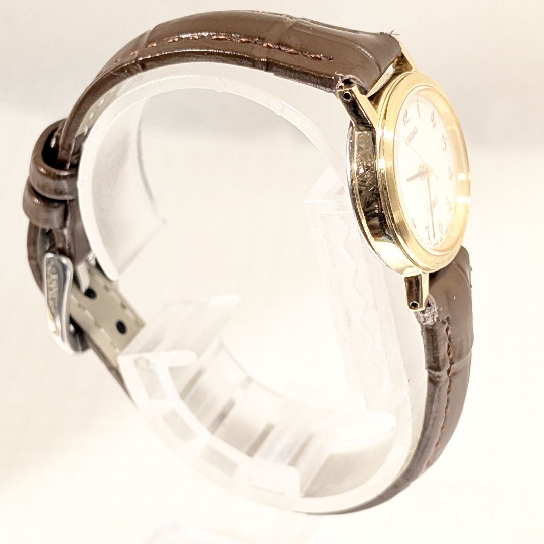 Seiko Spirit Analog Quartz Women Battery & Band Replaced Working Item